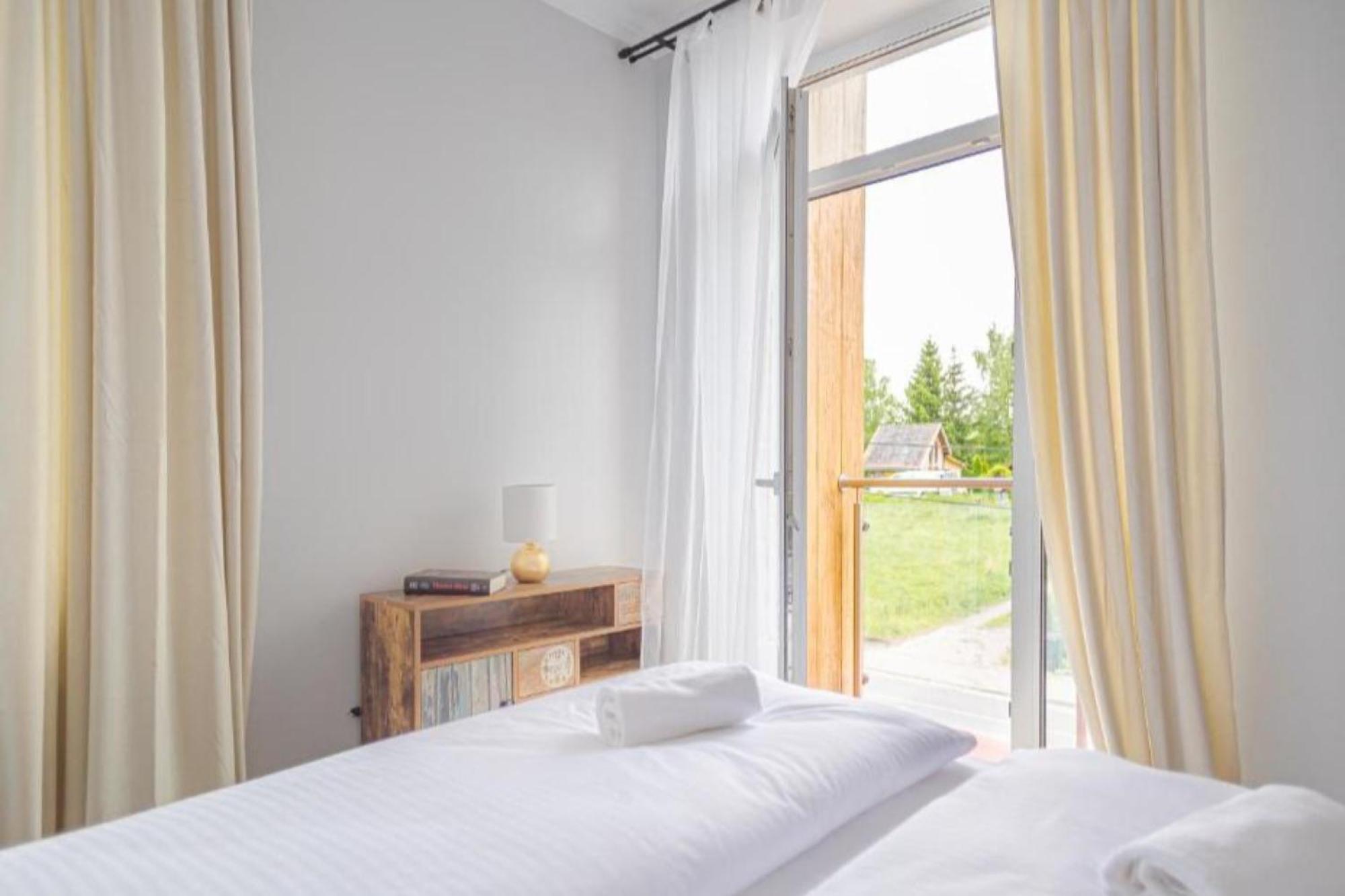 The 10 Nimf Ma I Kapiel Piwna Apartment